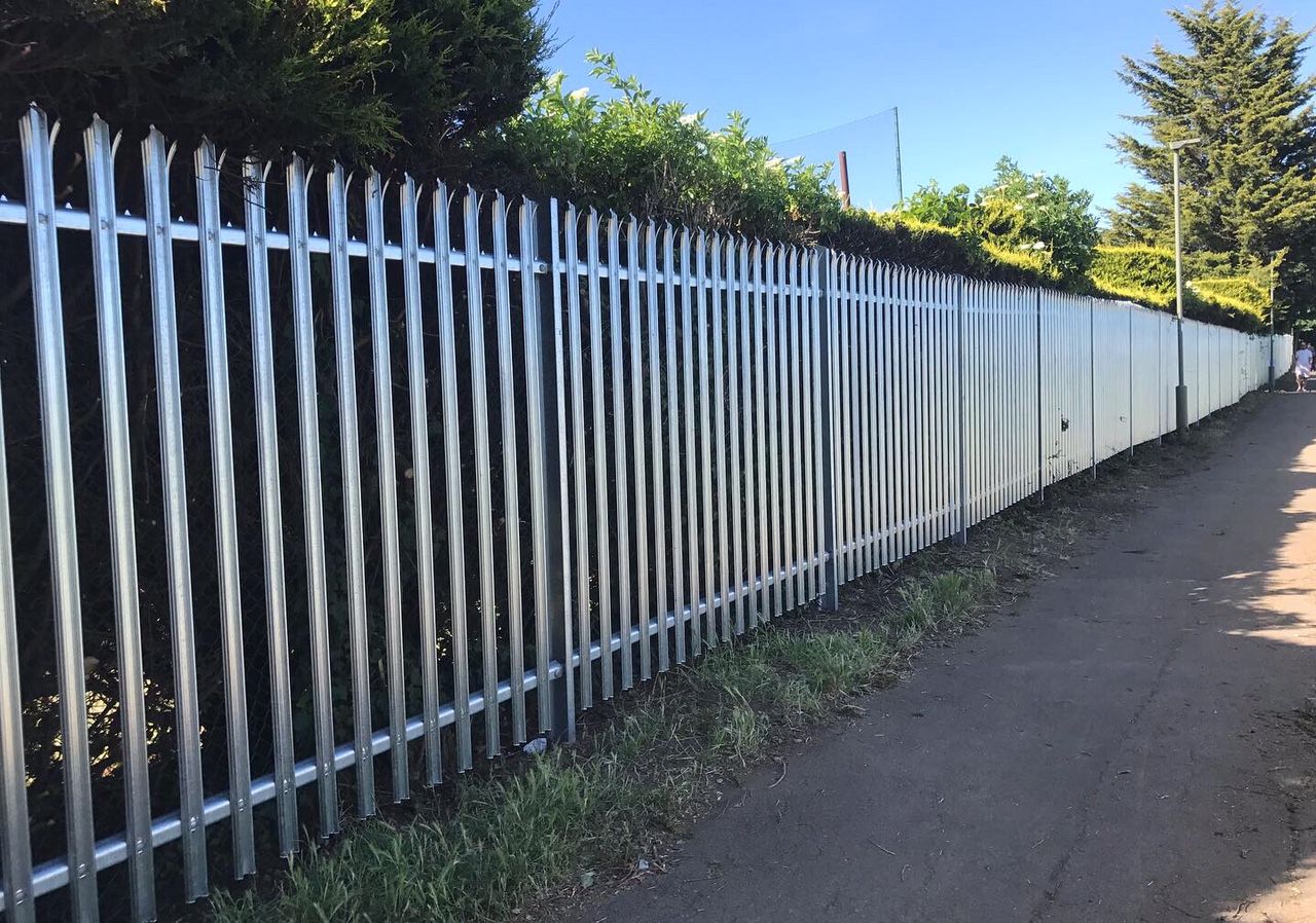palisade security fencing hertfordshire